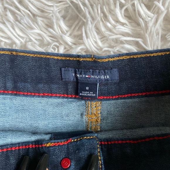 Tommy Hilfiger Button up Dark Wash Jean Skirt - Size 8 US - Picture 2 of 3